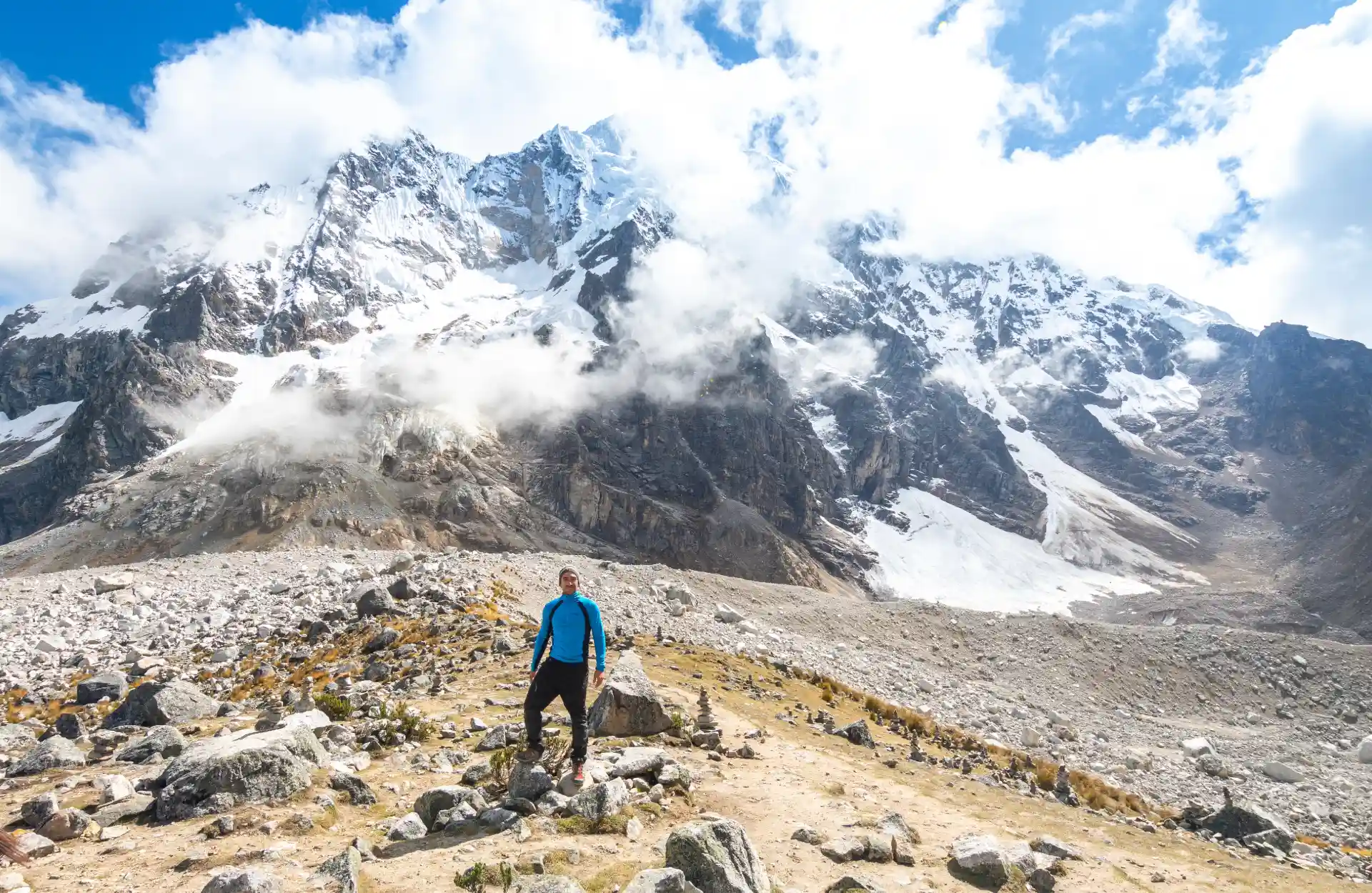 salkantay_cusco Salkantay, Excursión de trekking por paisajes impresionantes en la majestuosa montaña Salkantay, una experiencia única en los Andes peruanos.