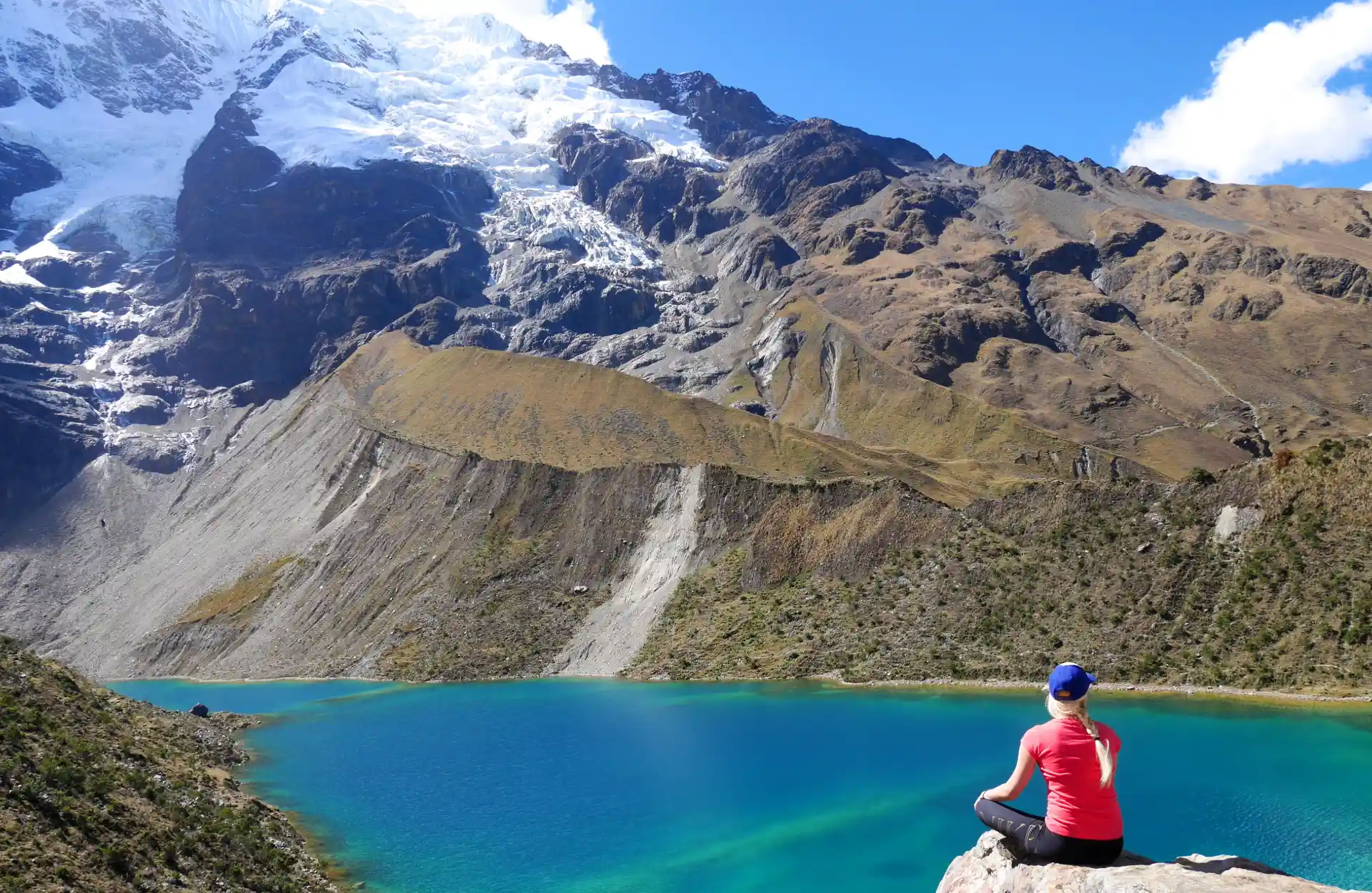salkantay_cusco Salkantay, Excursión de trekking por paisajes impresionantes en la majestuosa montaña Salkantay, una experiencia única en los Andes peruanos.